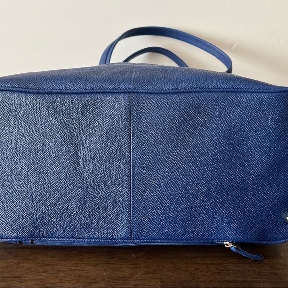 Cole Haan American Airlines Blue Leather Travel Bag - Picture 3 of 12